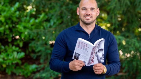 斯内德自传揭生涯沉浮：从酒精深渊到三冠王巅峰的救赎之路