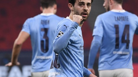 蓝月当空，破茧登峰：曼城欧冠客胜门兴，19连胜铸造新传奇