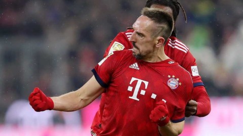 安联国王绝杀建功，拜仁慕尼黑客胜莱比锡红牛，补时阶段红牌混战