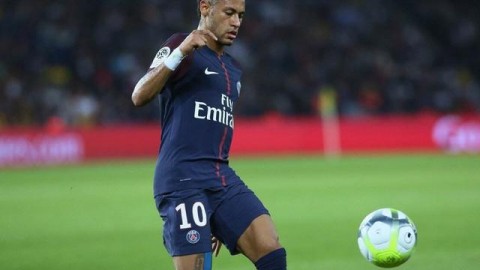 4分领跑+新援双响！巴黎3-0复仇南特，恩里克：几乎是完美的夜晚